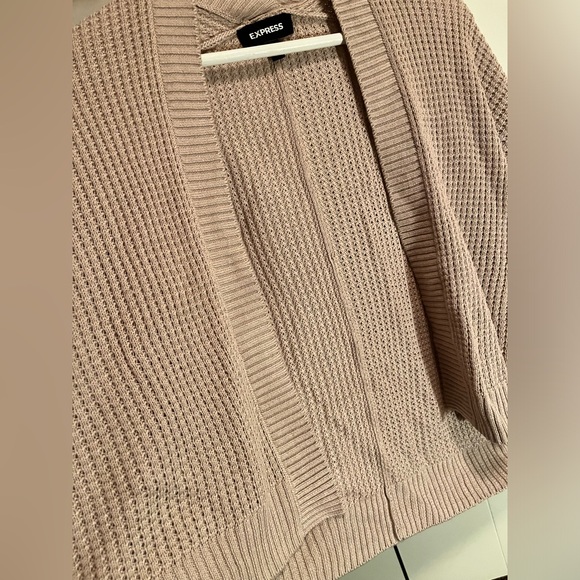 Express Blush Pink Sweater in Size XXS - Picture 4 of 6